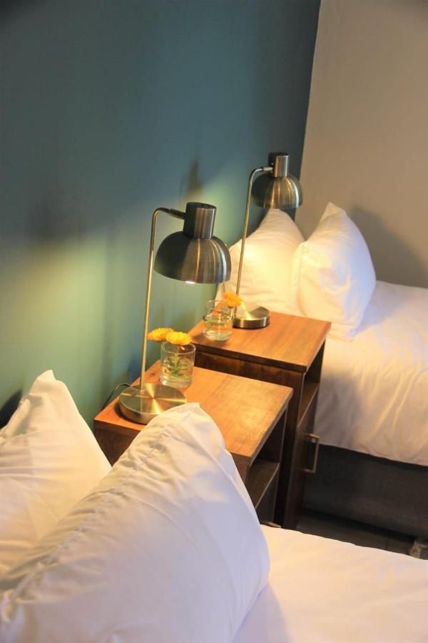 Nini'S Guest Units Hotel Bloemfontein Exterior photo