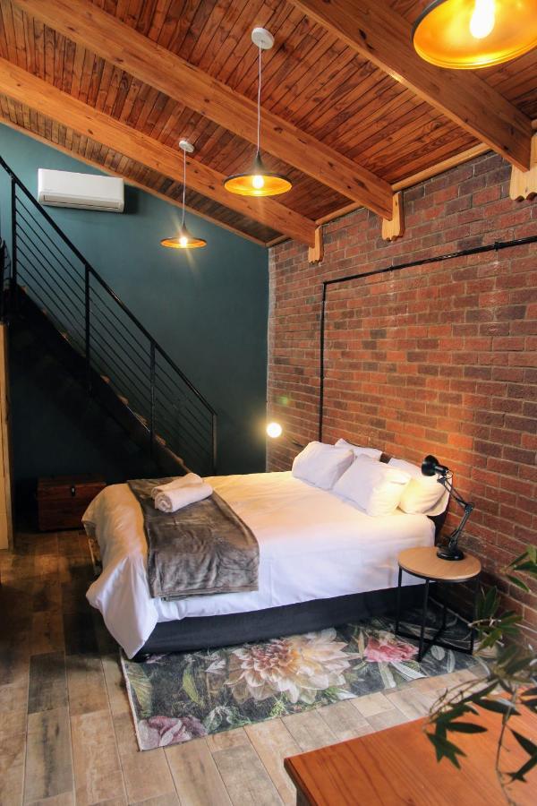 Nini'S Guest Units Hotel Bloemfontein Exterior photo